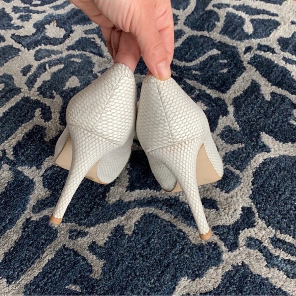 Bcbgeneration platform heels/pumps/shoes Sz 7.5 ivory white cream - Picture 4 of 7